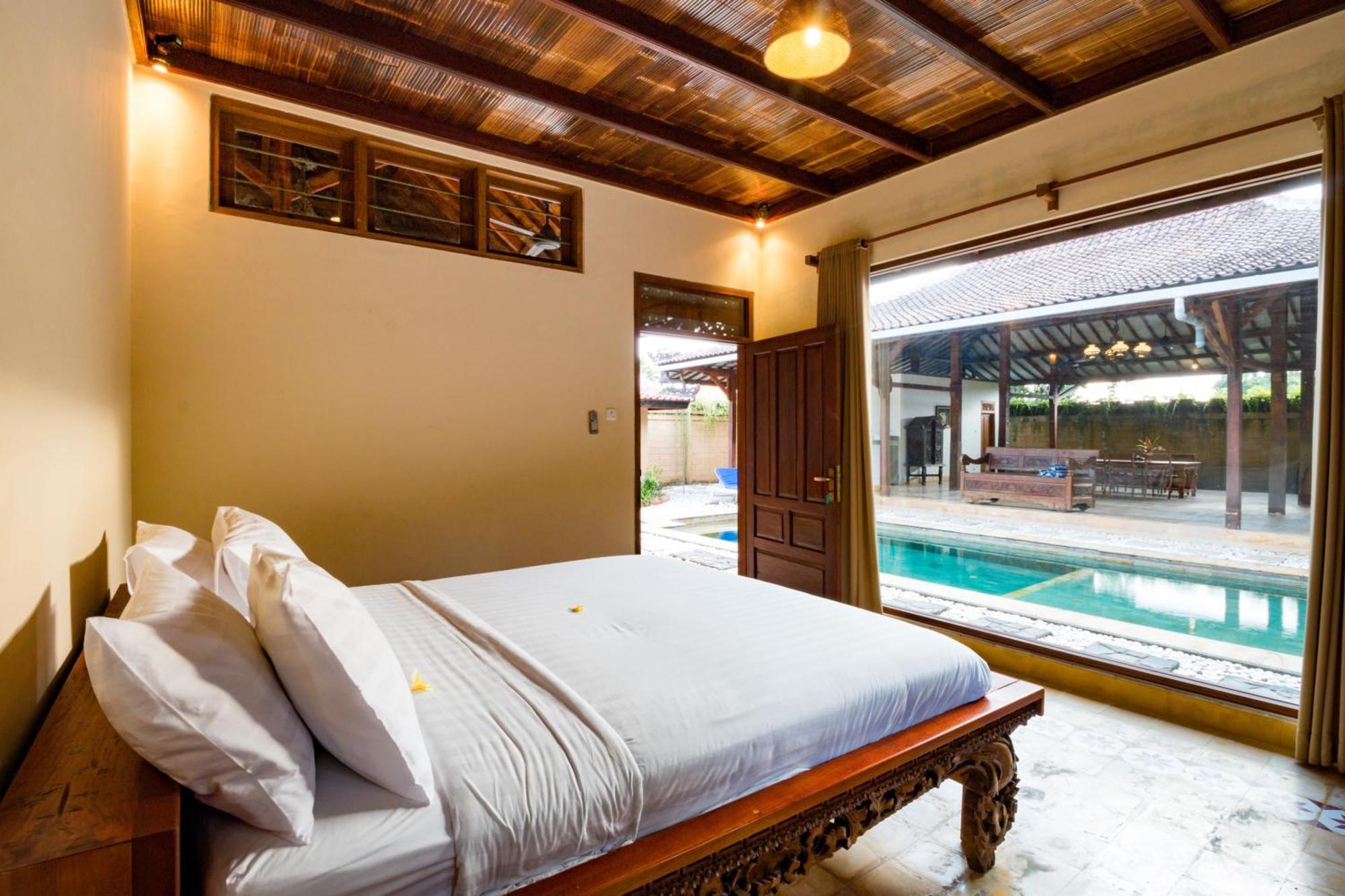Bali Royal Heritage Villas Seminyak Exterior foto