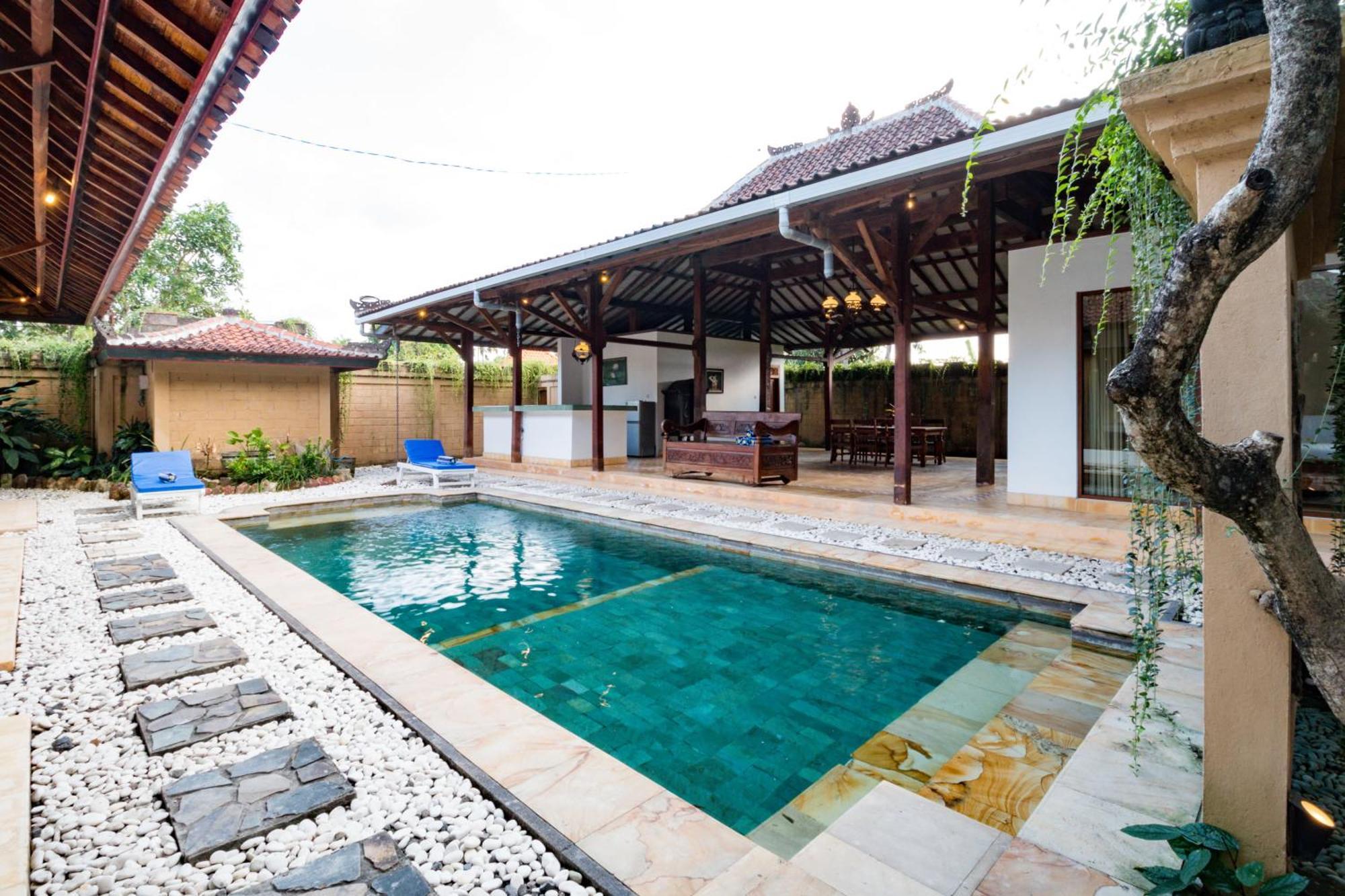 Bali Royal Heritage Villas Seminyak Exterior foto